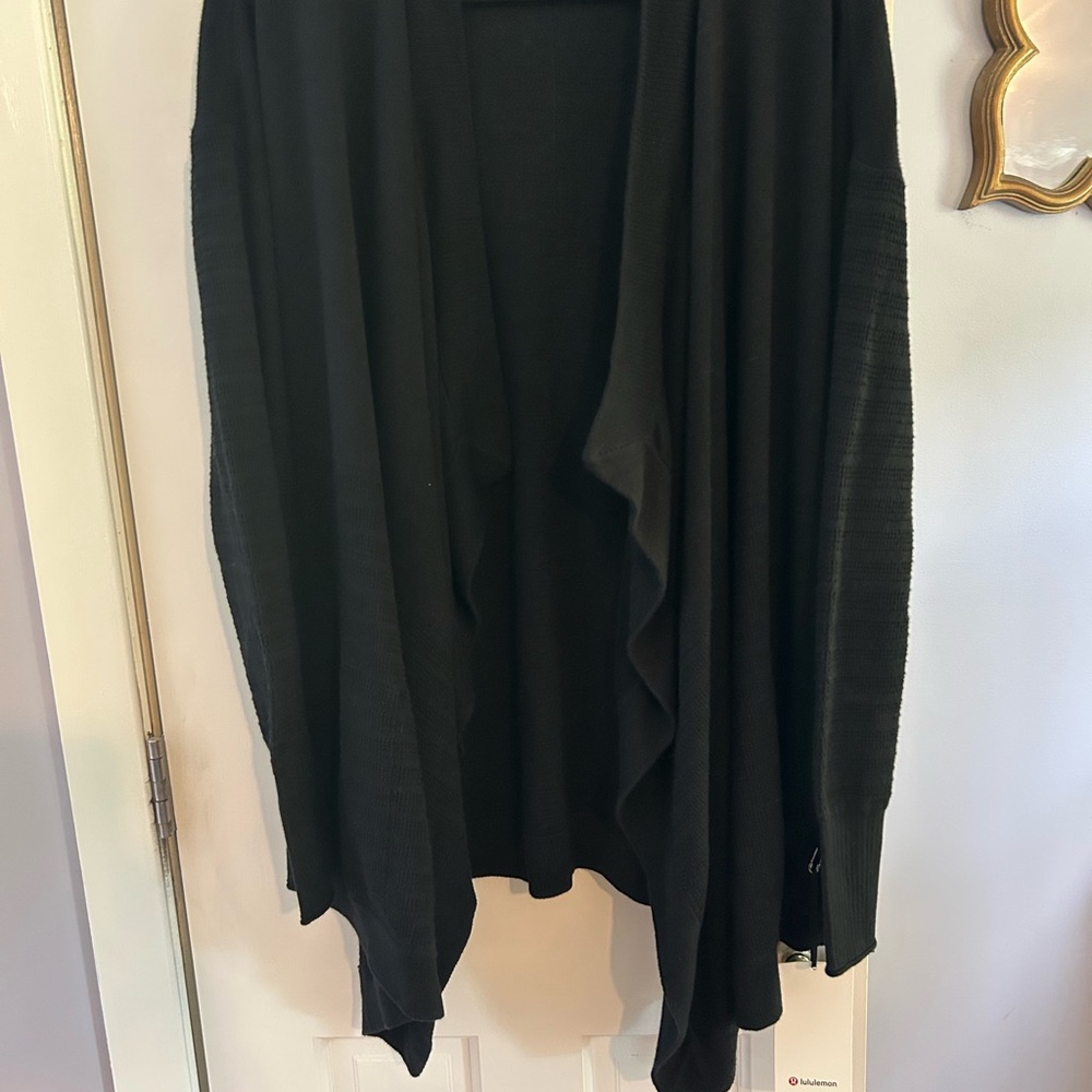 Black Drape Front Women's Sweater Cardigan NWT Lululemon